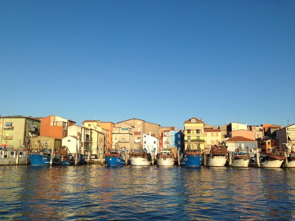 شقة Residenza Roma Marina سوتّومارينا الغرفة الصورة